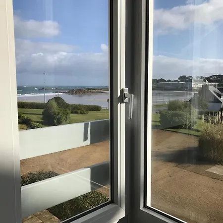 Piscine Et Vue Apartment Trévou-Tréguignec